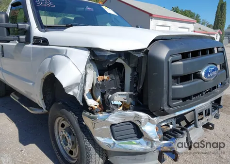 2011 Ford F250 Super Duty from USA, damaged, VIN 1FTBF2B67BEB05886